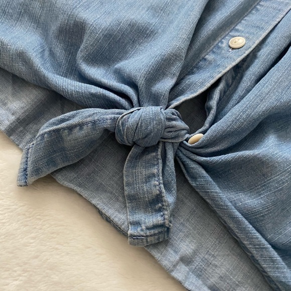 Madewell Denim Chambray Tie Front Button Down - Picture 2 of 4